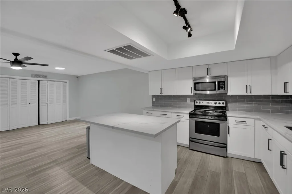 2635 Heritage, Las Vegas, NV 89121