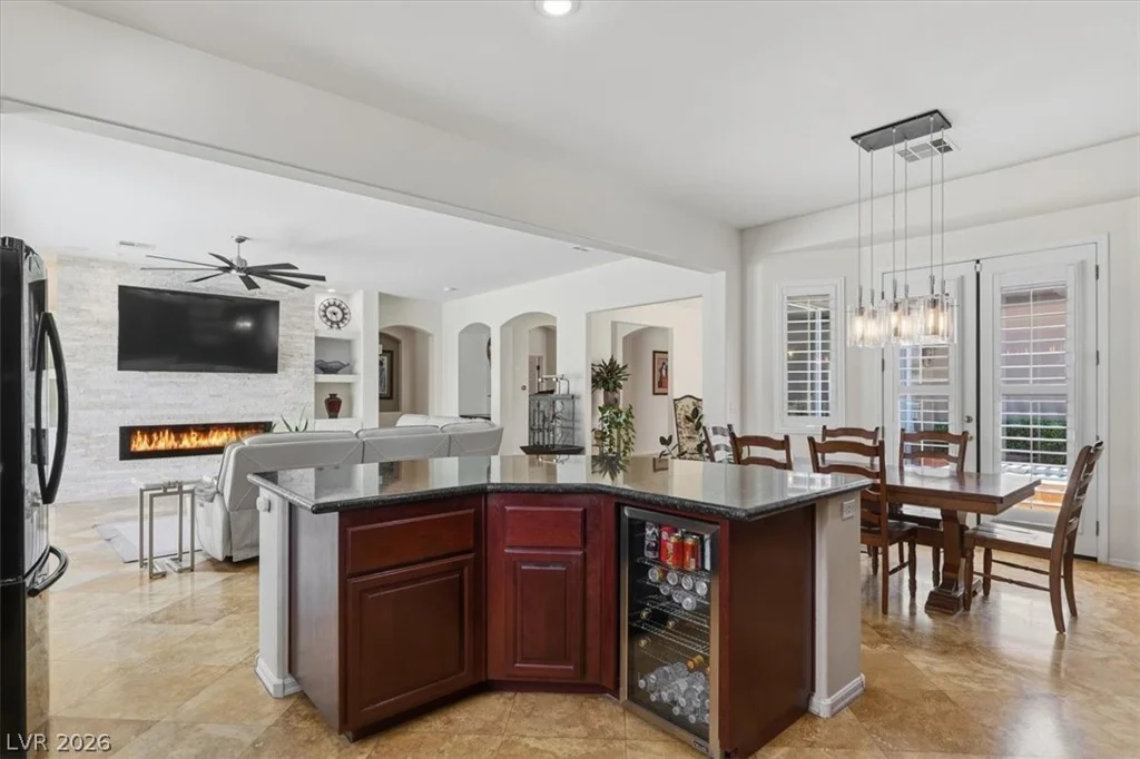 10470 Abbotsbury, Las Vegas, NV 89135