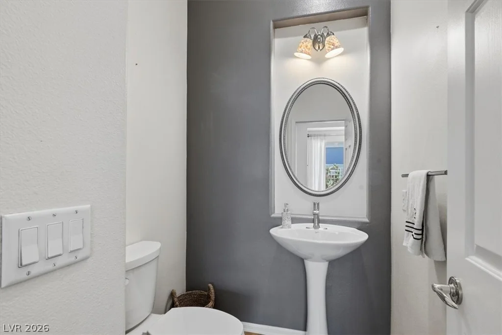 10470 Abbotsbury, Las Vegas, NV 89135