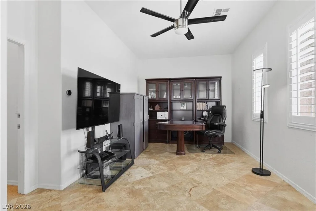 10470 Abbotsbury, Las Vegas, NV 89135