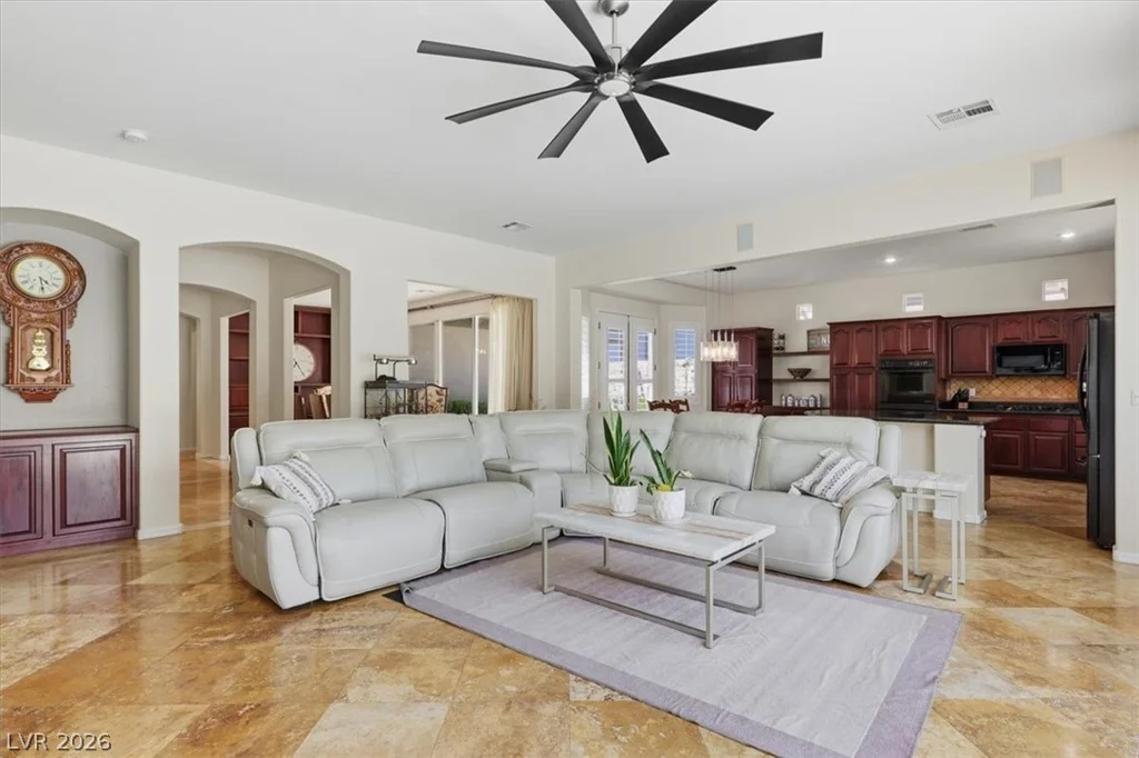 10470 Abbotsbury, Las Vegas, NV 89135