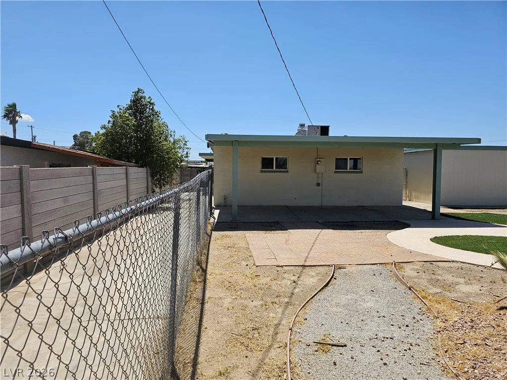 1074 King Richard, Las Vegas, NV 89119