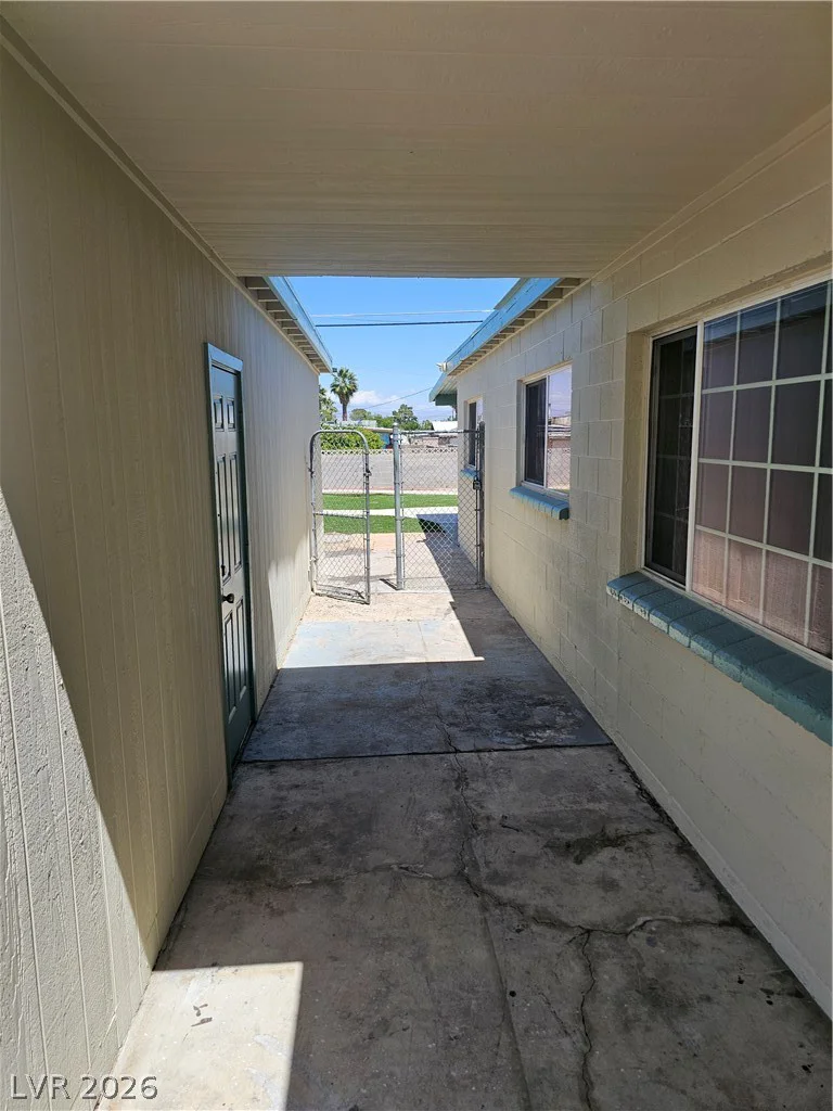 1074 King Richard, Las Vegas, NV 89119