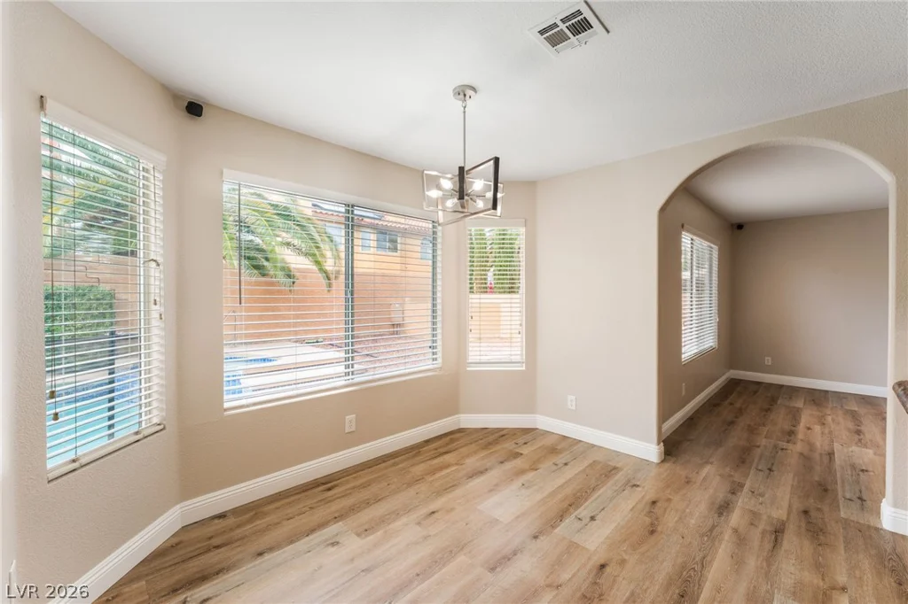 8216 Tivoli Cove, Las Vegas, NV 89128