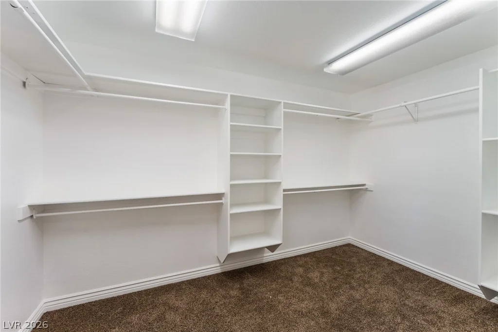 8216 Tivoli Cove, Las Vegas, NV 89128