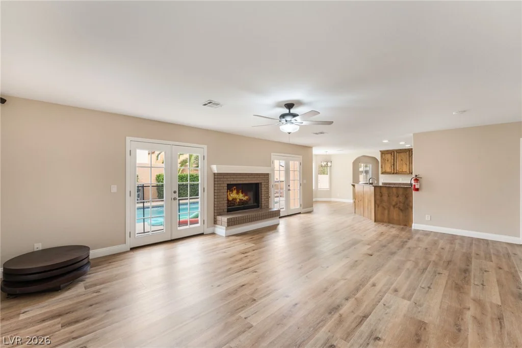 8216 Tivoli Cove, Las Vegas, NV 89128