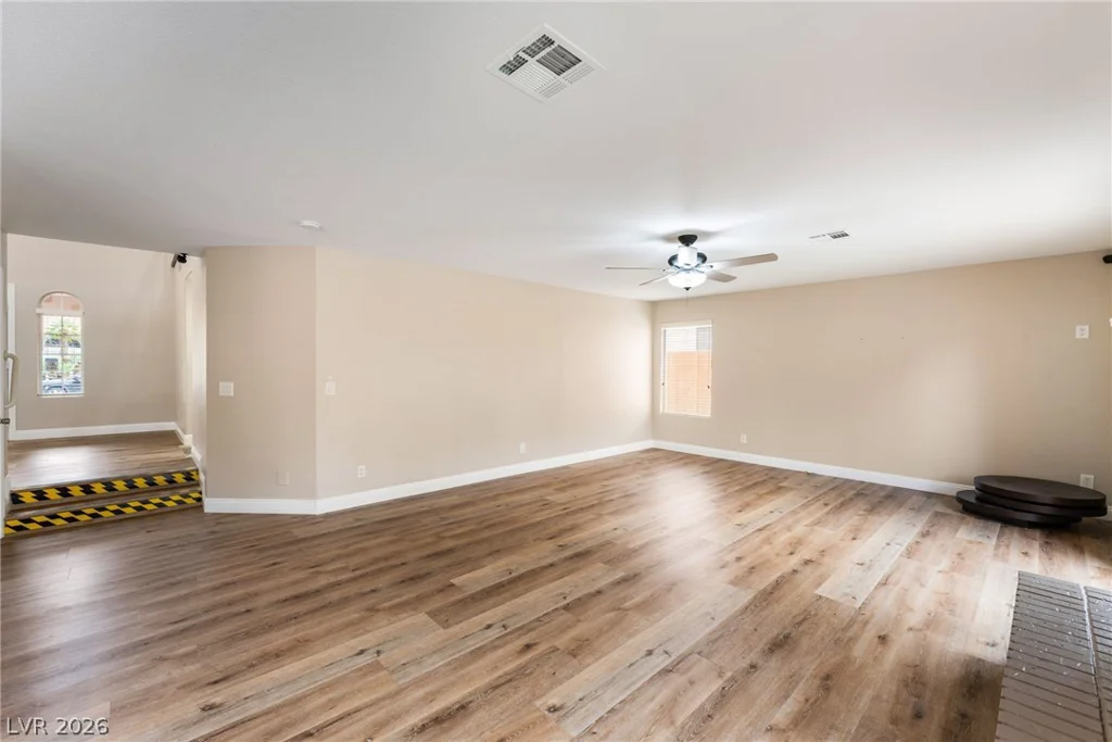 8216 Tivoli Cove, Las Vegas, NV 89128