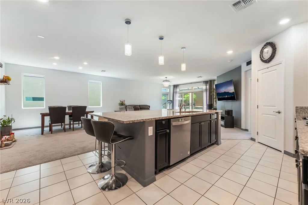 8423 Hawks View, Las Vegas, NV 89113