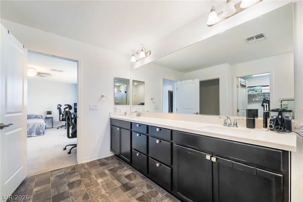 8423 Hawks View, Las Vegas, NV 89113