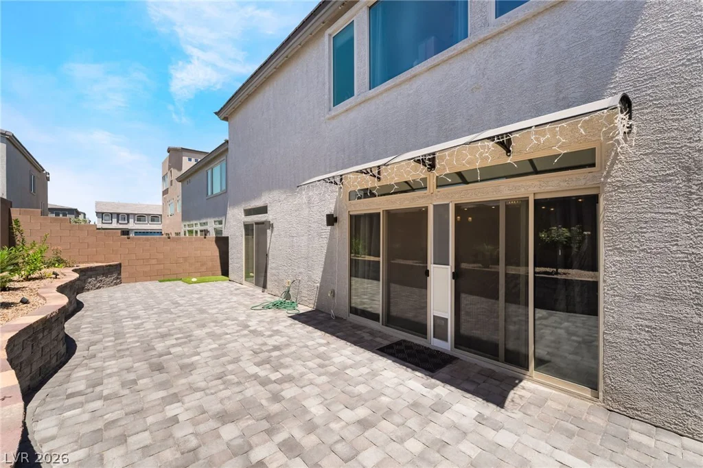 8423 Hawks View, Las Vegas, NV 89113