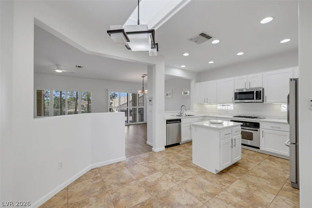 2772 White Sage, Henderson, NV 89052