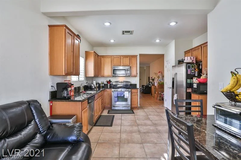 2421 Great Auk, North Las Vegas, NV 89084