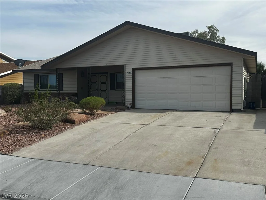 7213 Pinedale, Las Vegas, NV 89145