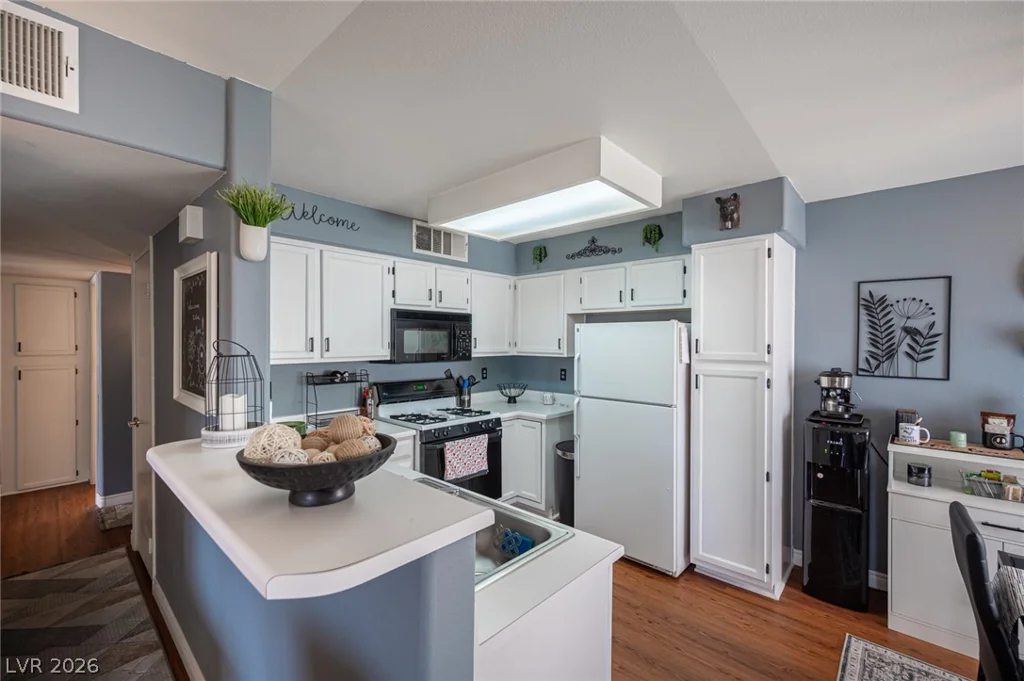 3425 Russell, Las Vegas, NV 89120
