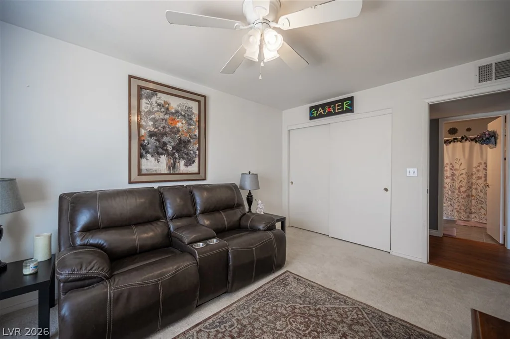 3425 Russell, Las Vegas, NV 89120