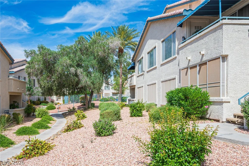3425 Russell, Las Vegas, NV 89120