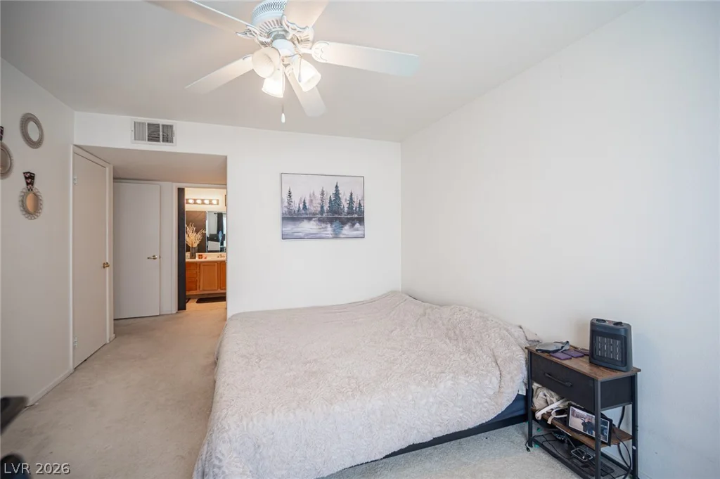 3425 Russell, Las Vegas, NV 89120