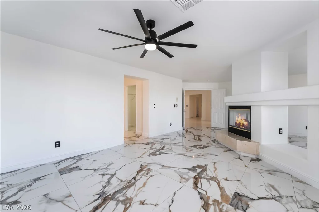 7526 Gossamer Wind, Las Vegas, NV 89139