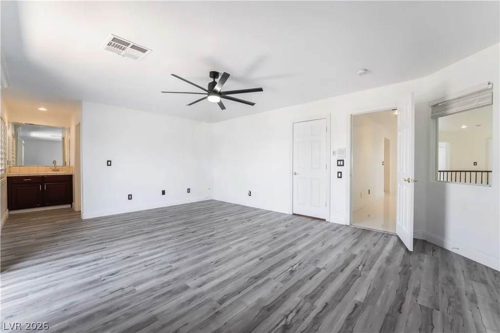 7526 Gossamer Wind, Las Vegas, NV 89139