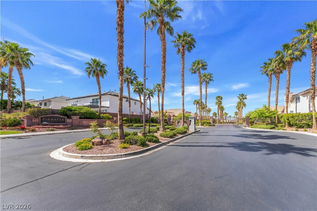 7526 Gossamer Wind, Las Vegas, NV 89139