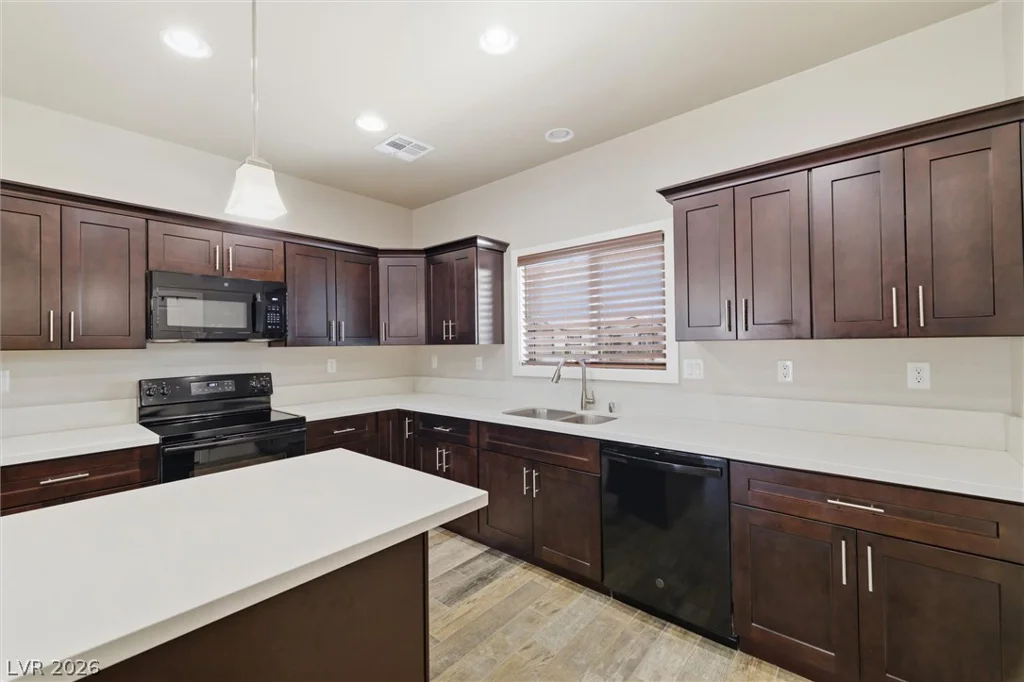 30 Magnolia, Pahrump, NV 89048
