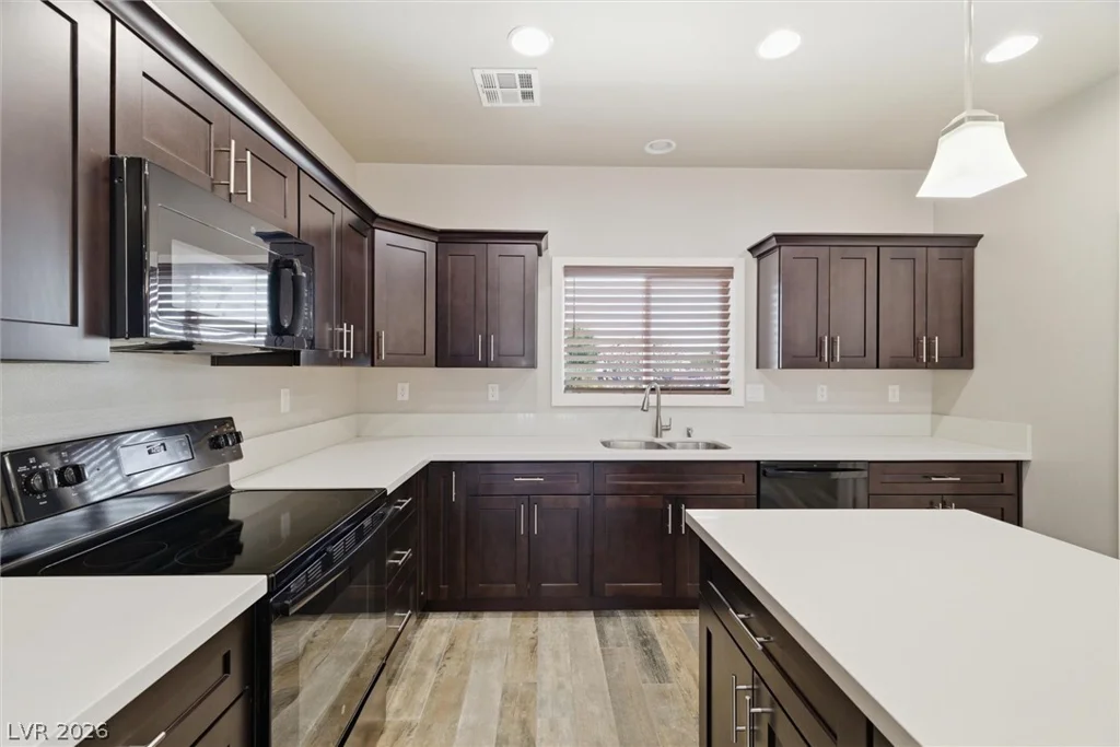 30 Magnolia, Pahrump, NV 89048