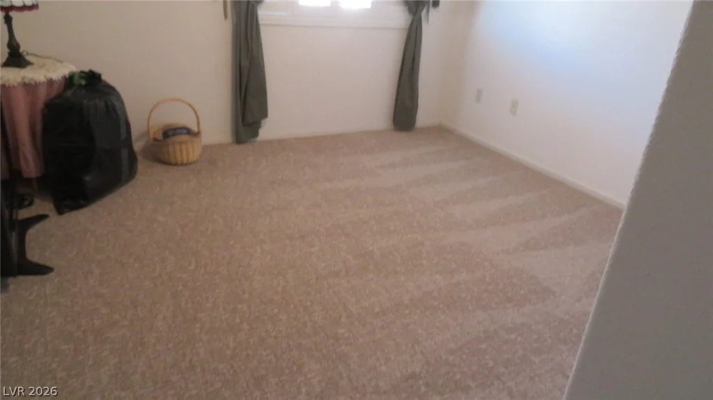 300 Pine Haven, Las Vegas, NV 89144