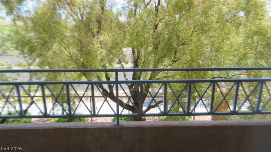 300 Pine Haven, Las Vegas, NV 89144