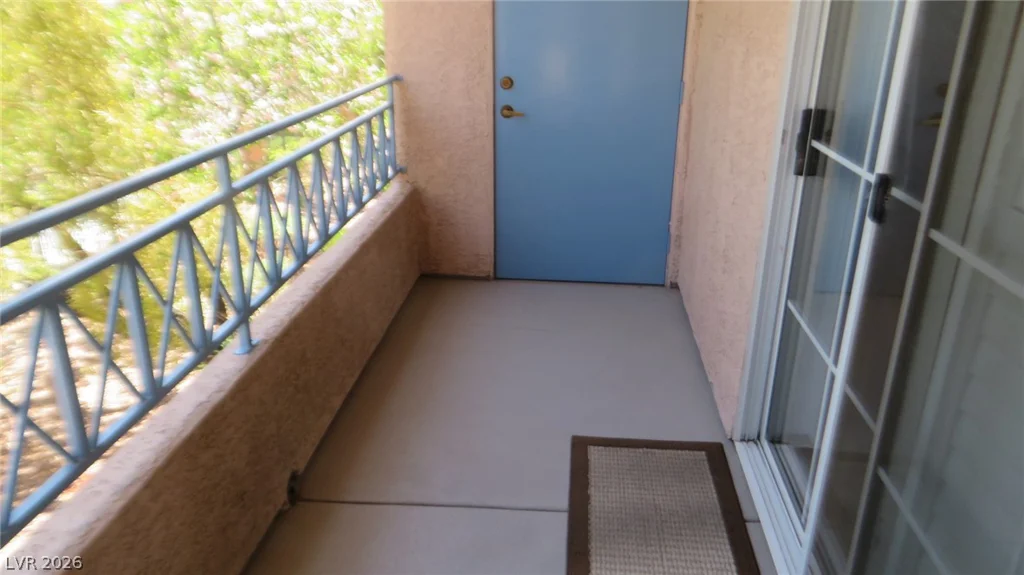 300 Pine Haven, Las Vegas, NV 89144
