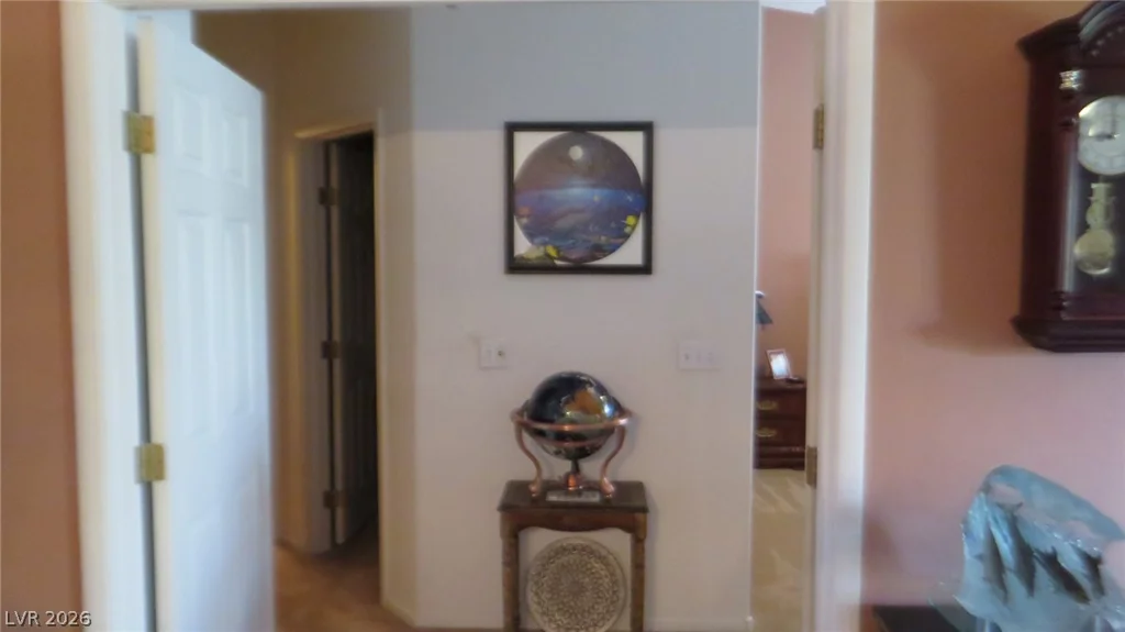 300 Pine Haven, Las Vegas, NV 89144