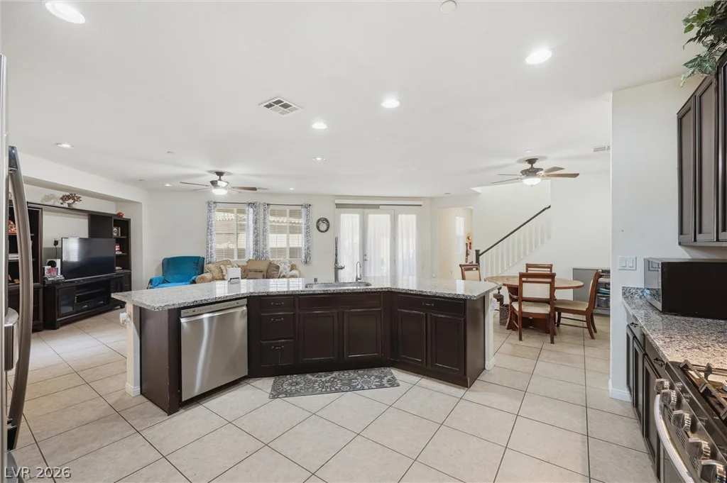 3182 Del Terra, Henderson, NV 89044