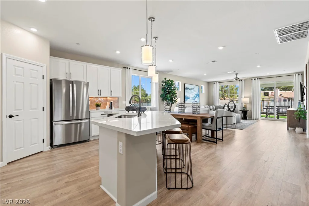 2583 Regency Cove, Las Vegas, NV 89121