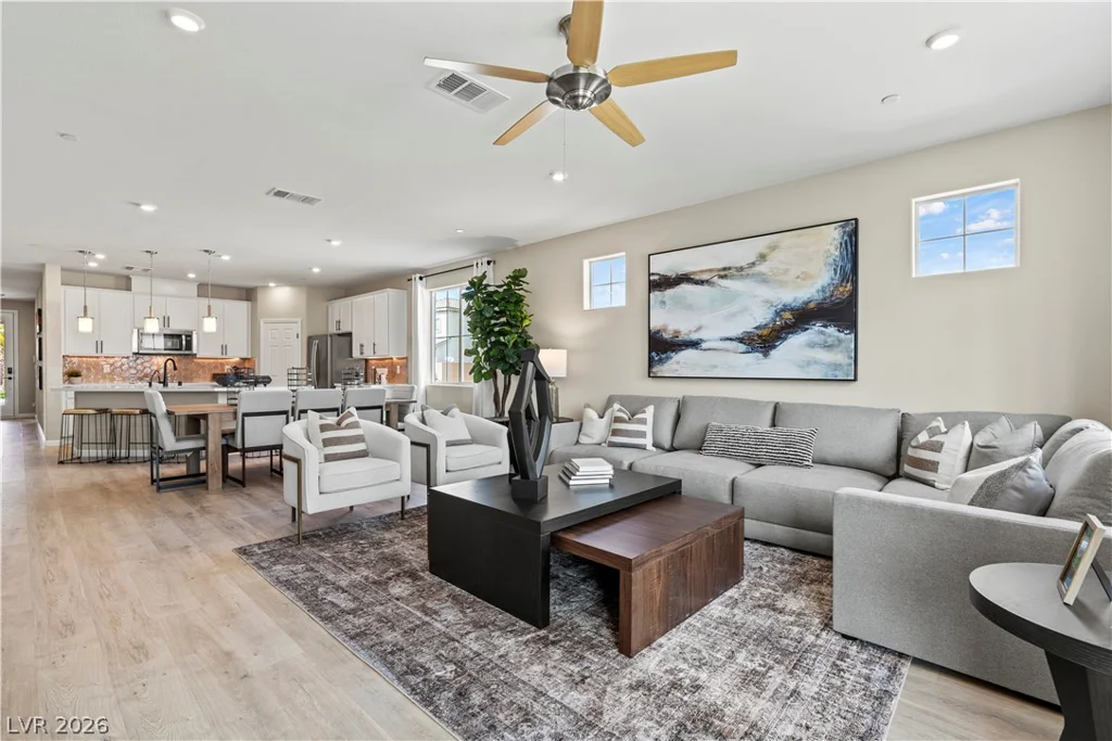 2583 Regency Cove, Las Vegas, NV 89121