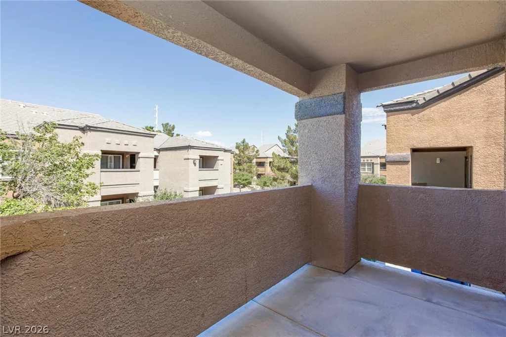 6650 Warm Springs, Las Vegas, NV 89118
