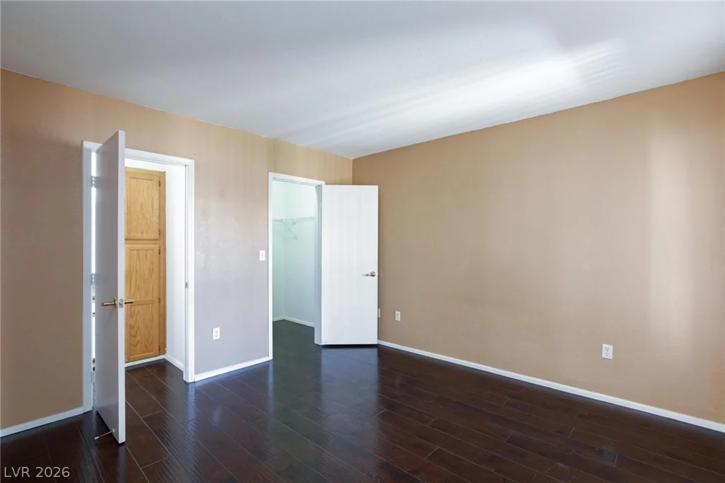 6650 Warm Springs, Las Vegas, NV 89118