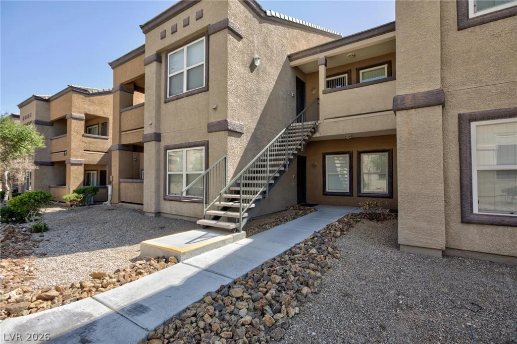 6650 Warm Springs, Las Vegas, NV 89118