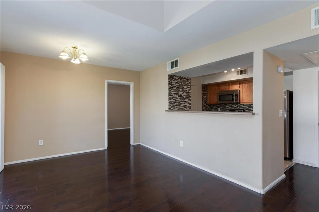 6650 Warm Springs, Las Vegas, NV 89118
