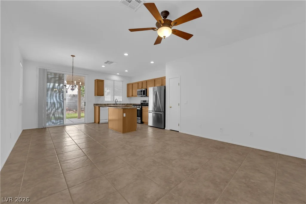 5718 Bear Springs, North Las Vegas, NV 89031