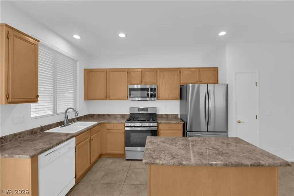 5718 Bear Springs, North Las Vegas, NV 89031