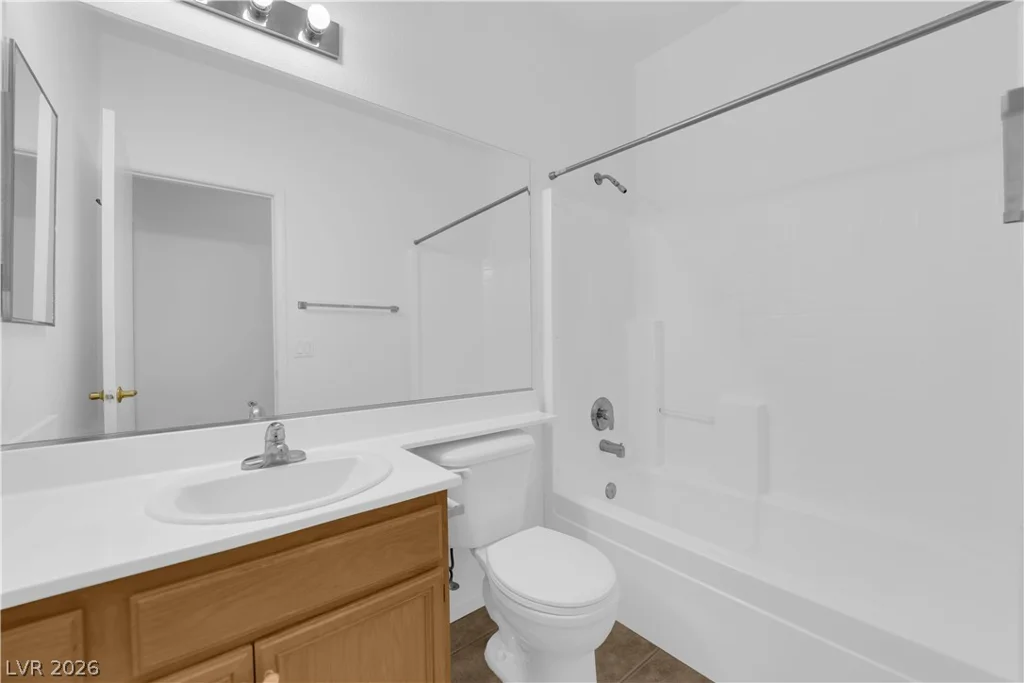 5718 Bear Springs, North Las Vegas, NV 89031