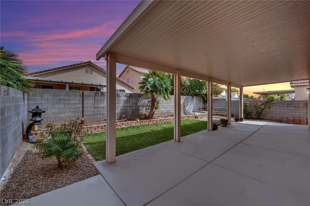 5718 Bear Springs, North Las Vegas, NV 89031