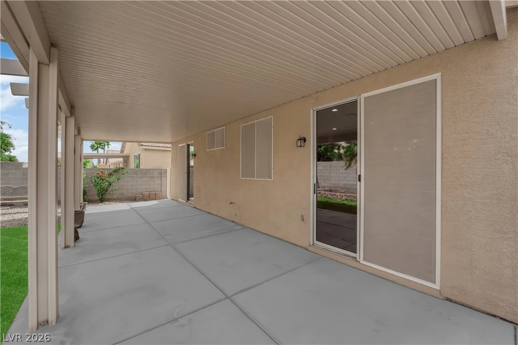 5718 Bear Springs, North Las Vegas, NV 89031