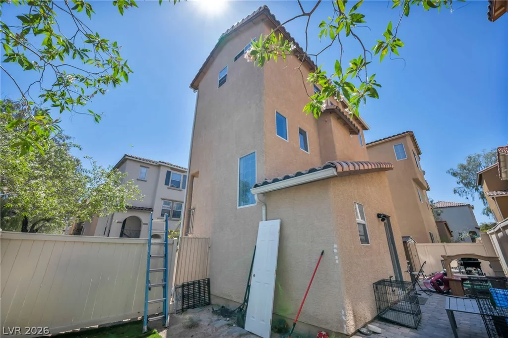 4797 Drummond castle, Las Vegas, NV 89130