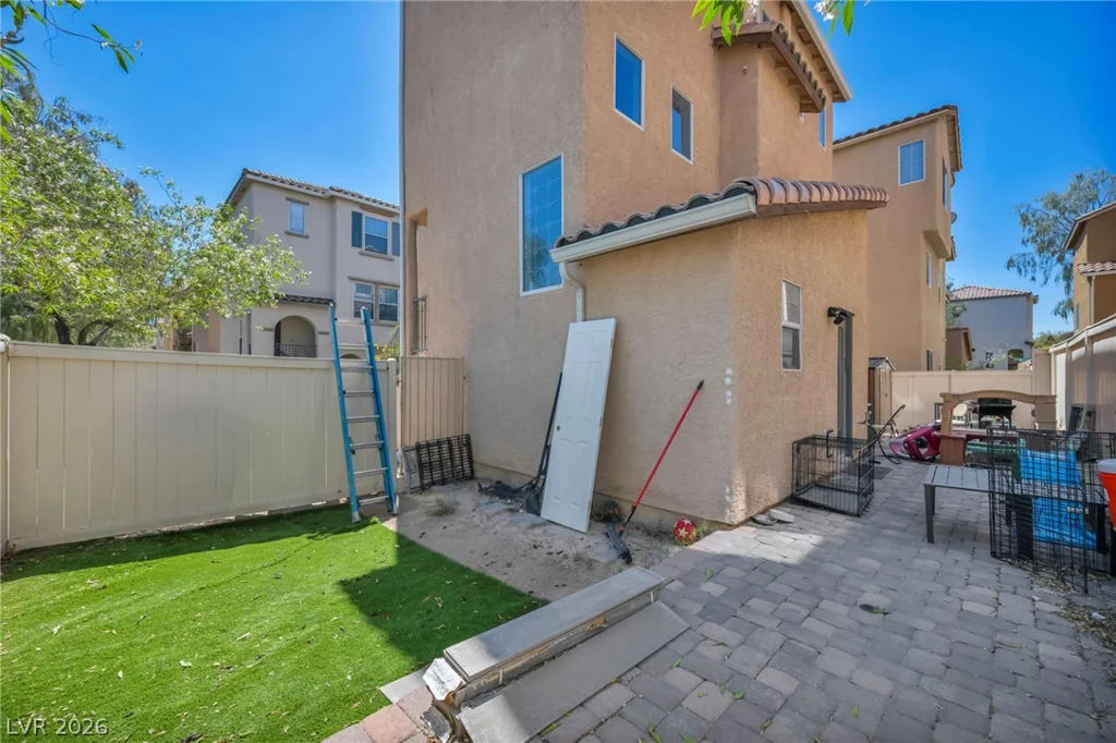 4797 Drummond castle, Las Vegas, NV 89130