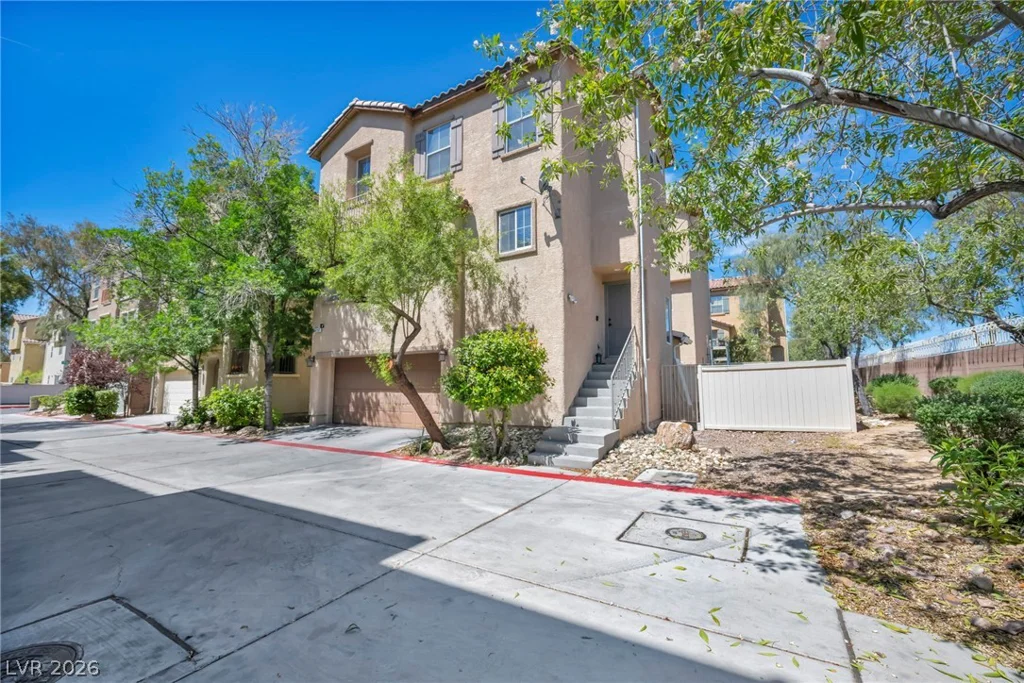 4797 Drummond castle, Las Vegas, NV 89130