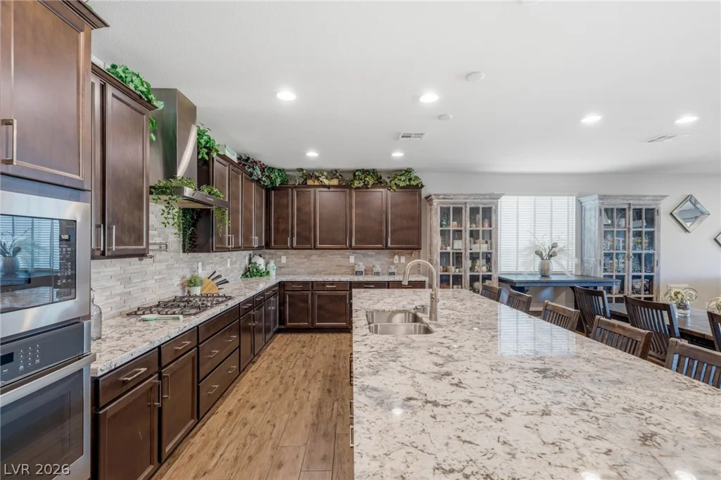 6380 Regina Ridge, Las Vegas, NV 89149