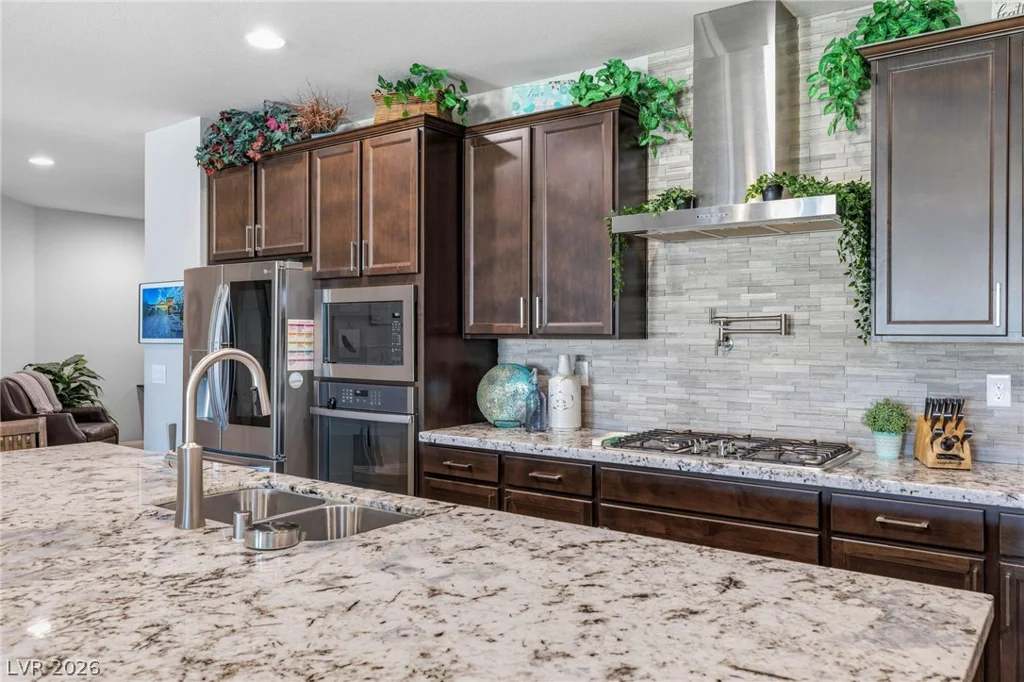 6380 Regina Ridge, Las Vegas, NV 89149