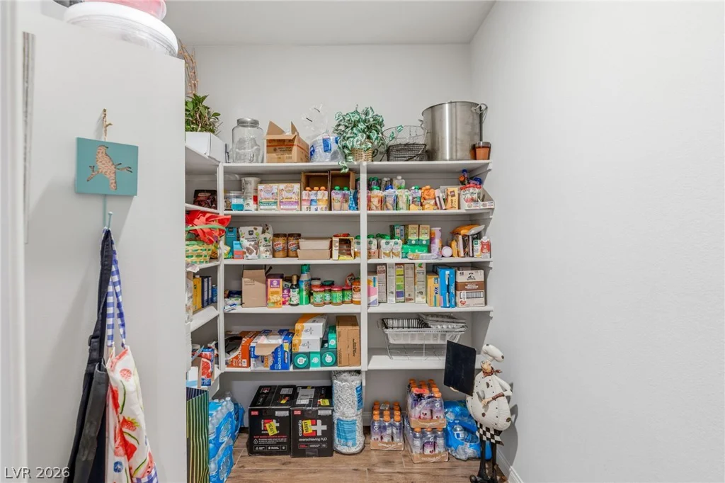 6380 Regina Ridge, Las Vegas, NV 89149