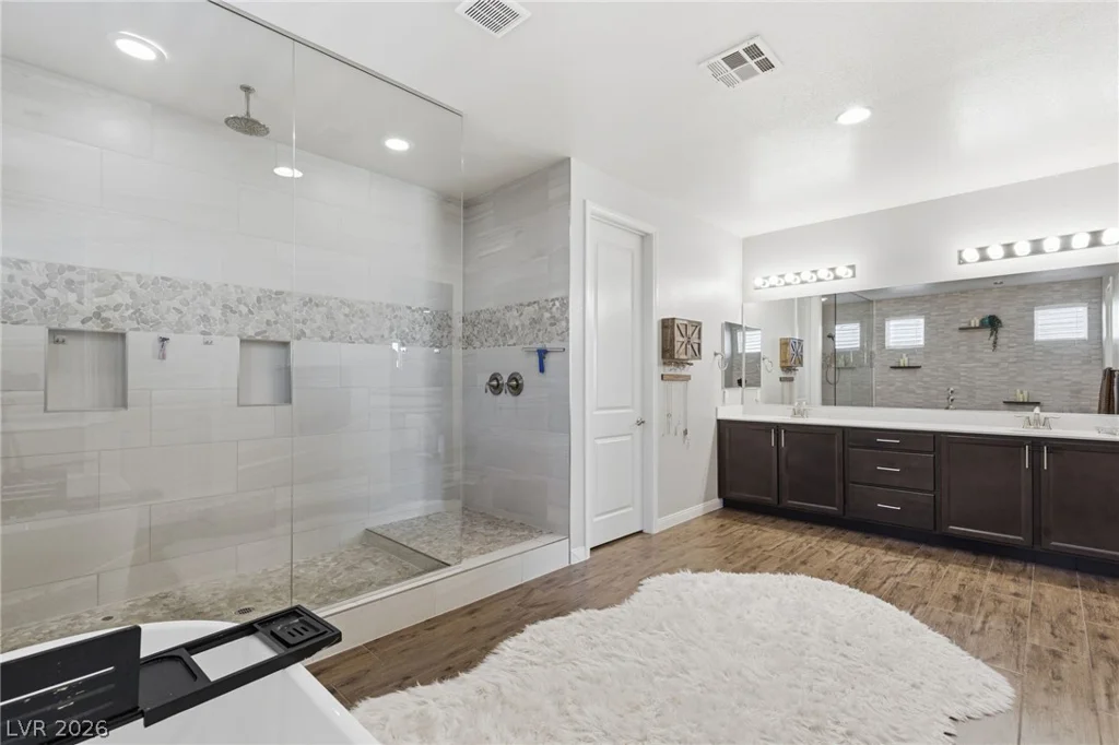 6380 Regina Ridge, Las Vegas, NV 89149