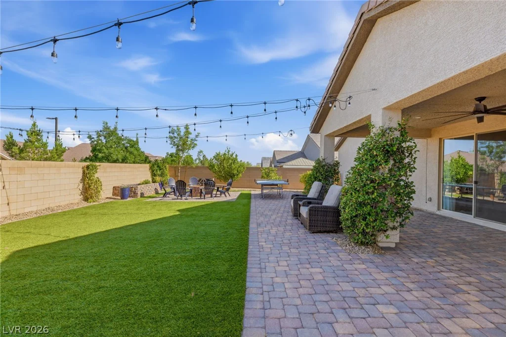 6380 Regina Ridge, Las Vegas, NV 89149